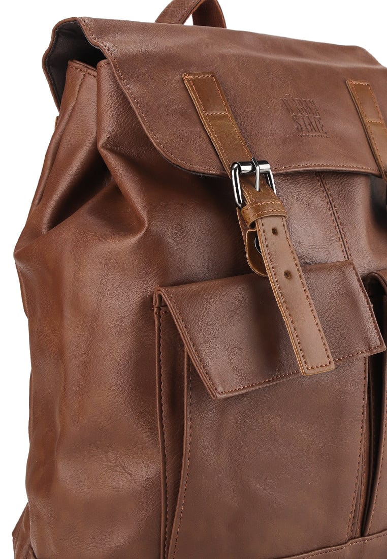 Distressed Leather Hitch Backpack - Camel