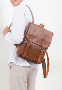 Distressed Leather Relay Backpack - Camel