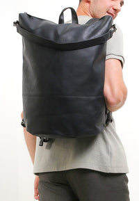 Distressed Leather Essential Backpack - Black