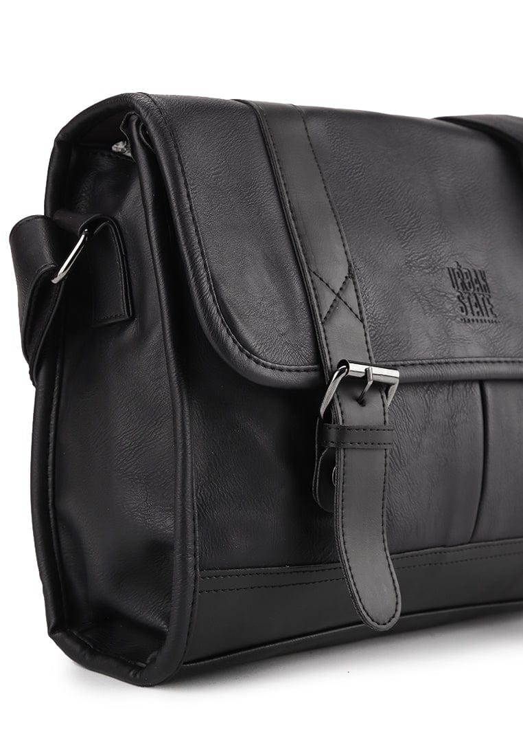 Distressed Leather Relay Messenger Bag - Black