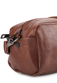 Distressed Leather Hunter Crossbody Pouch - Camel