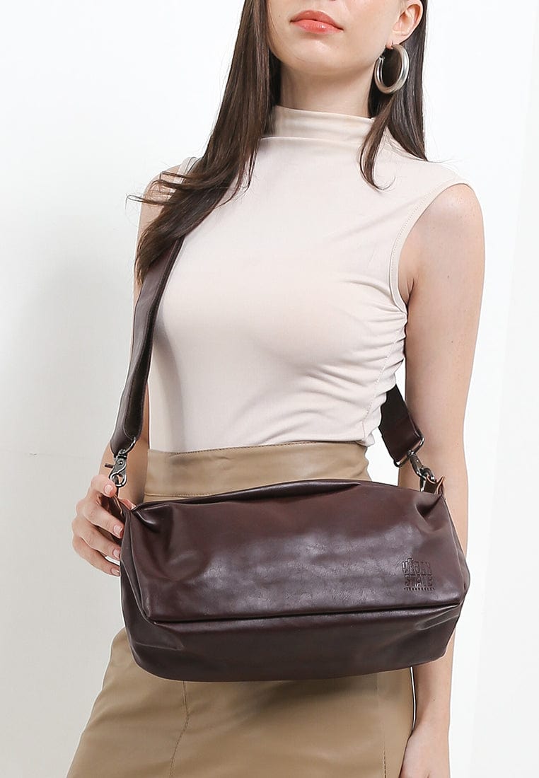 Distressed Leather Hitch Crossbody Bag - Dark Brown