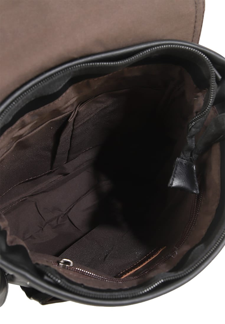 Distressed Leather Daily Crossbody Bag - Black