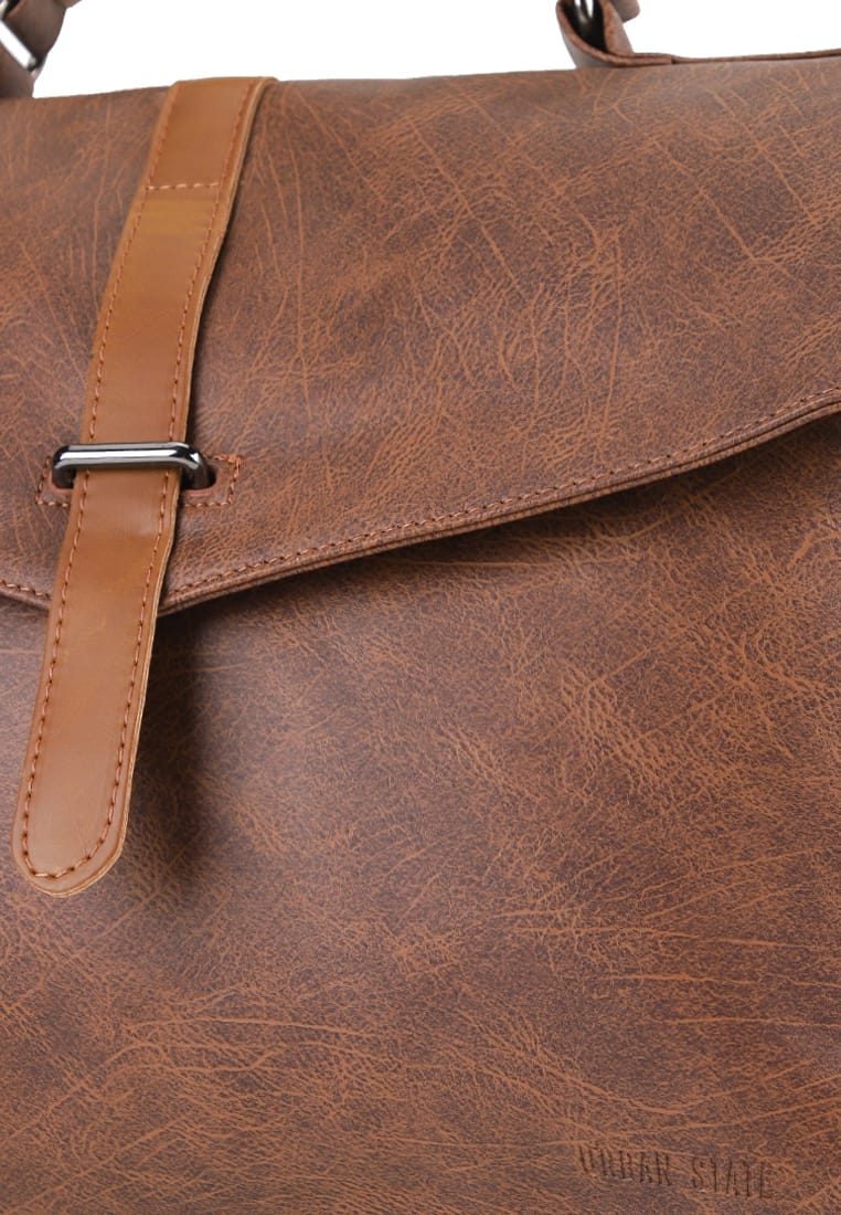 Distressed Leather Commuter Tablet Crossbody Bag - Camel