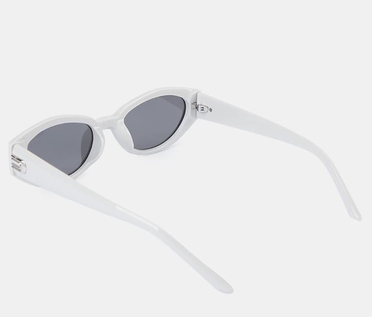Polarized Blair Cateye Frame Sunglasses - Black White