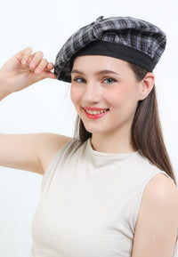 Plaid Beret - Black Grey