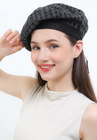Ripped Checkered Beret - Black