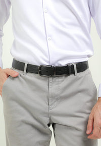 Granite Grip Pin Buckle Reversible Top Grain Leather Belt - Black Blue