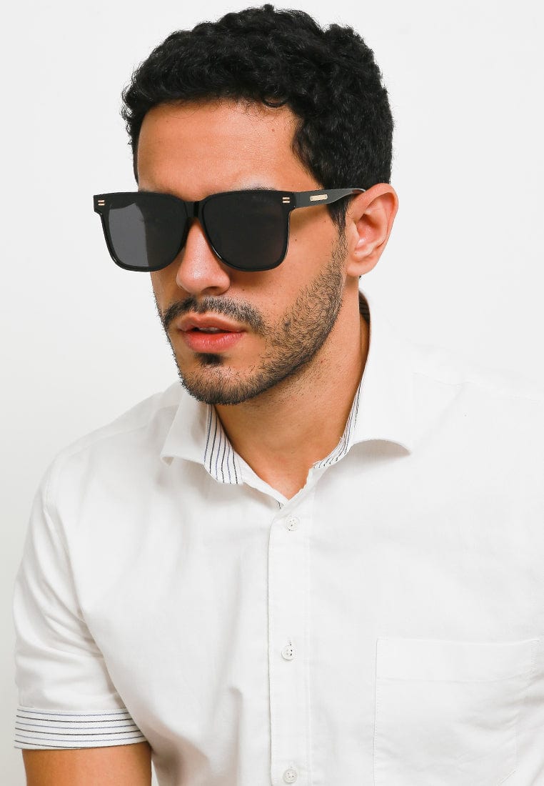 Polarized Plastic Frame Charis Square Sunglasses Black Glossy Urban