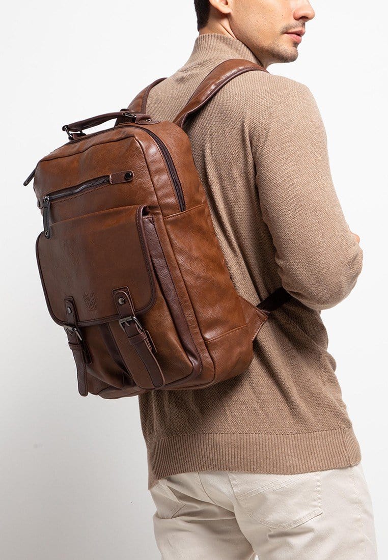 black leather backpack indonesia Small Backpack. The sleek that will last a lifetime. Made in Finland. Yes Large outer pocket with fine leather strap closure and organizer divider for pens Buy Reiss Black Carson Micro-Grain